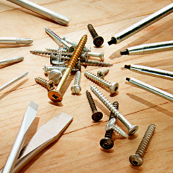 Screws: Machine Screws, Tapping Screws, Thread Forming Screws, Thread Cutting Screws